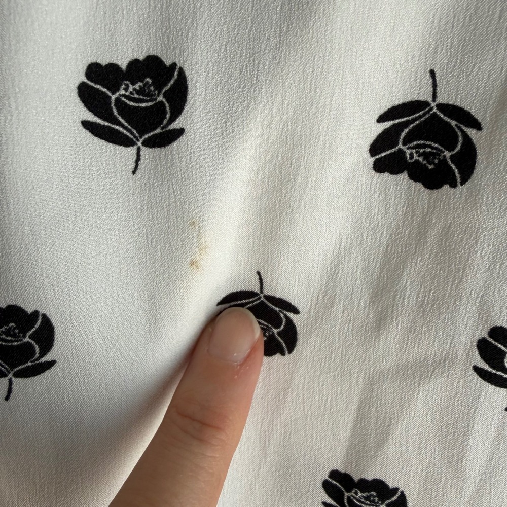 ANN TAYLOR White and Black Roses Long Sleeve Gothic Minimalist Ladies Blouse, L - Picture 7 of 7